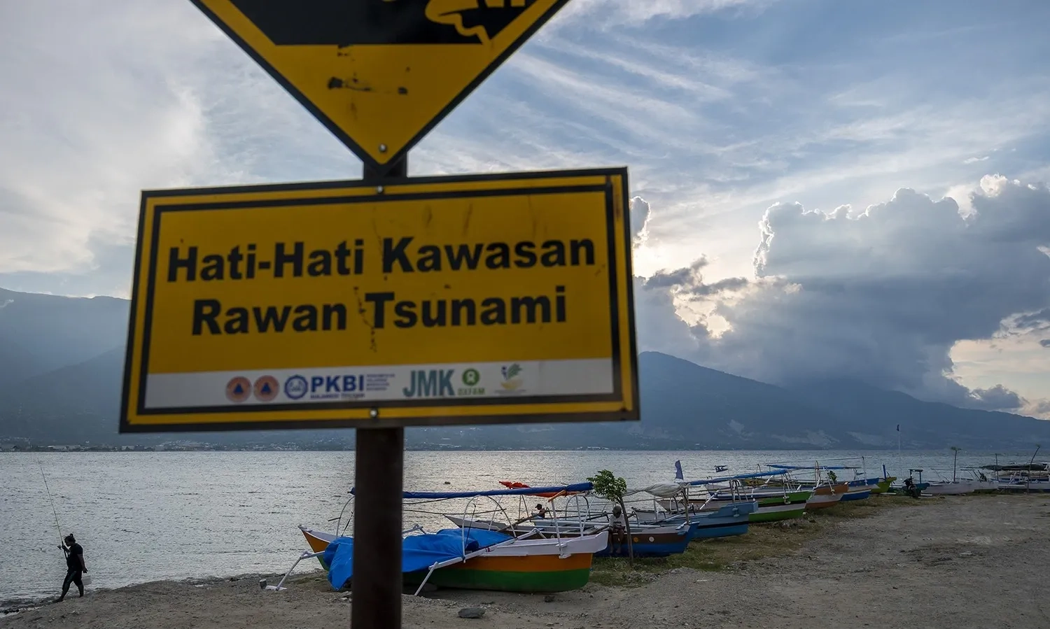 <p>Ada 19 Sensor Gempa Dan Tsunami Di Sulawesi Utara</p>
