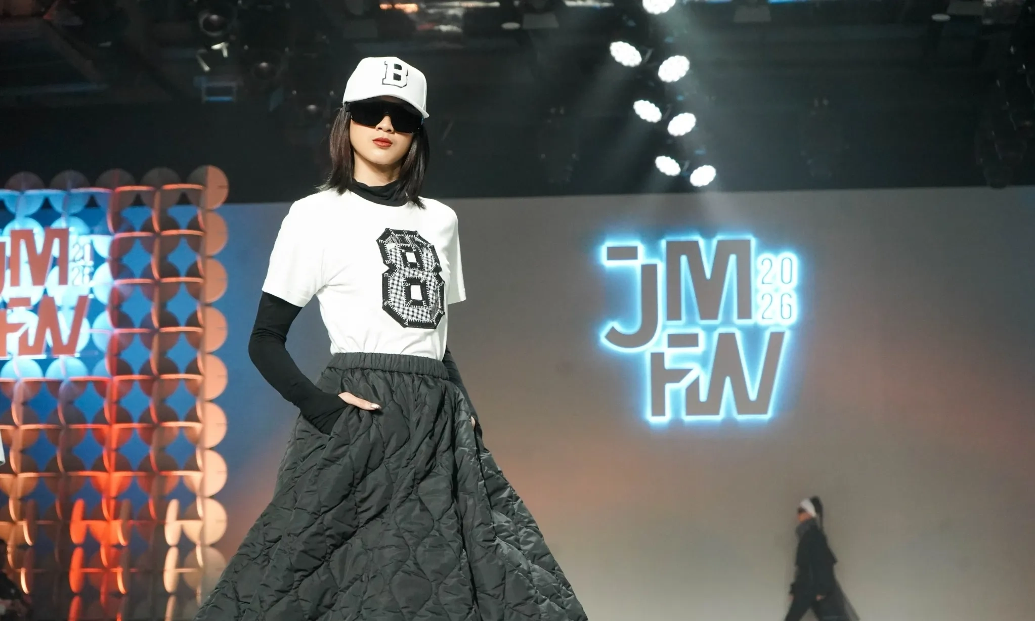 <p id="isPasted">Gaya Berpakaian Simpel Bakal Jadi Tren di 2026</p>