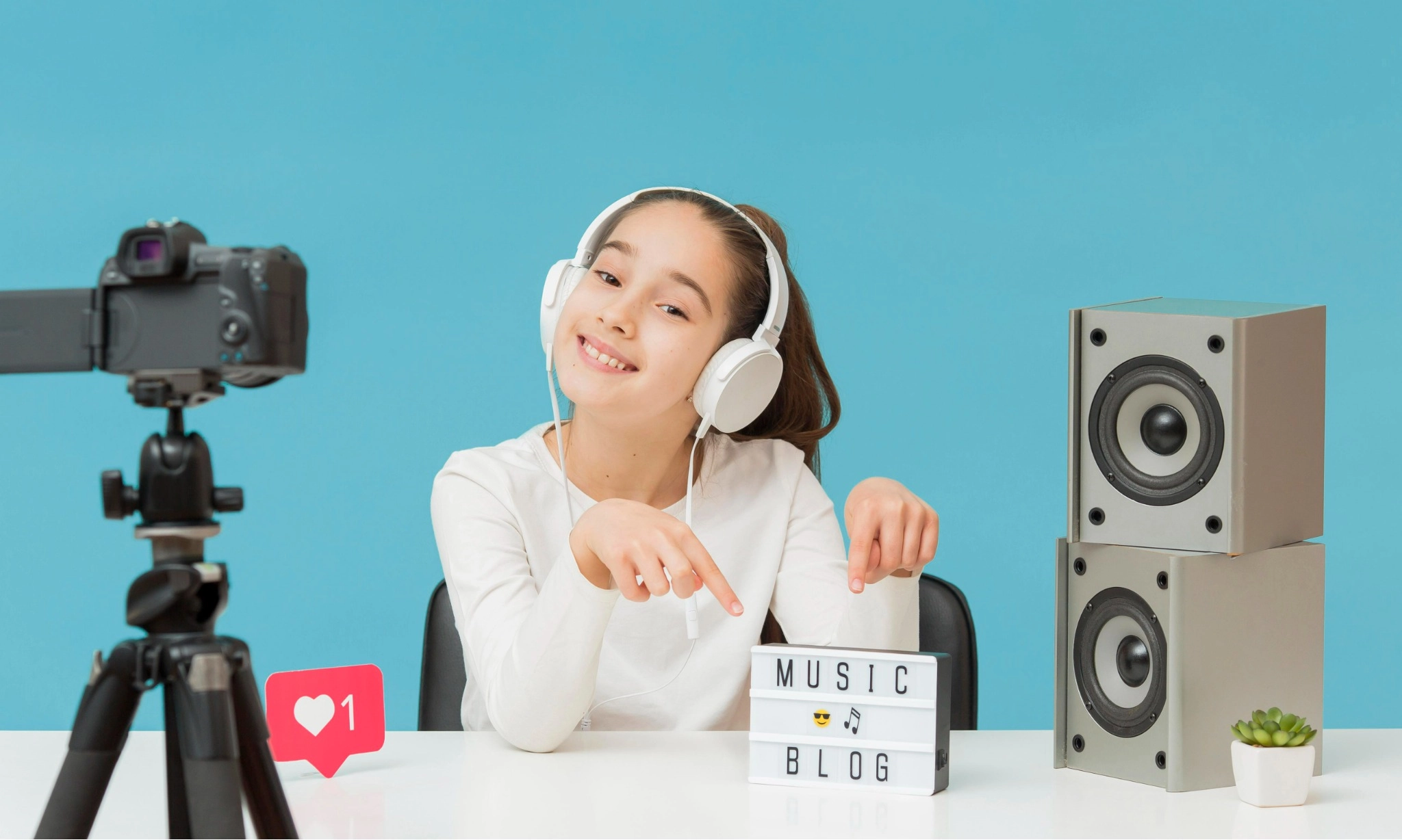 <p>Bingung Cara Tingkatkan <em id="isPasted">Engagement</em> Konten Media Sosial, Coba Cara Ini</p>