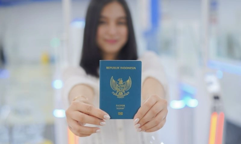 <p>Ini Fitur Keamanan Terbaru Paspor Indonesia&nbsp;</p>