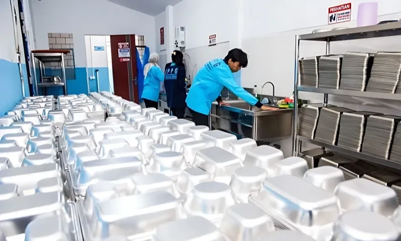 <p>MBG Sumbang 48% Keracunan Pangan, DPR Desak Perbaikan Tata Kelola</p>