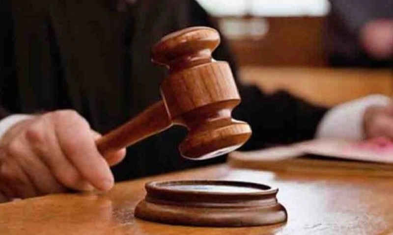 <p>KY Sarab Hakim Bertugas Dekat Keluarga</p>