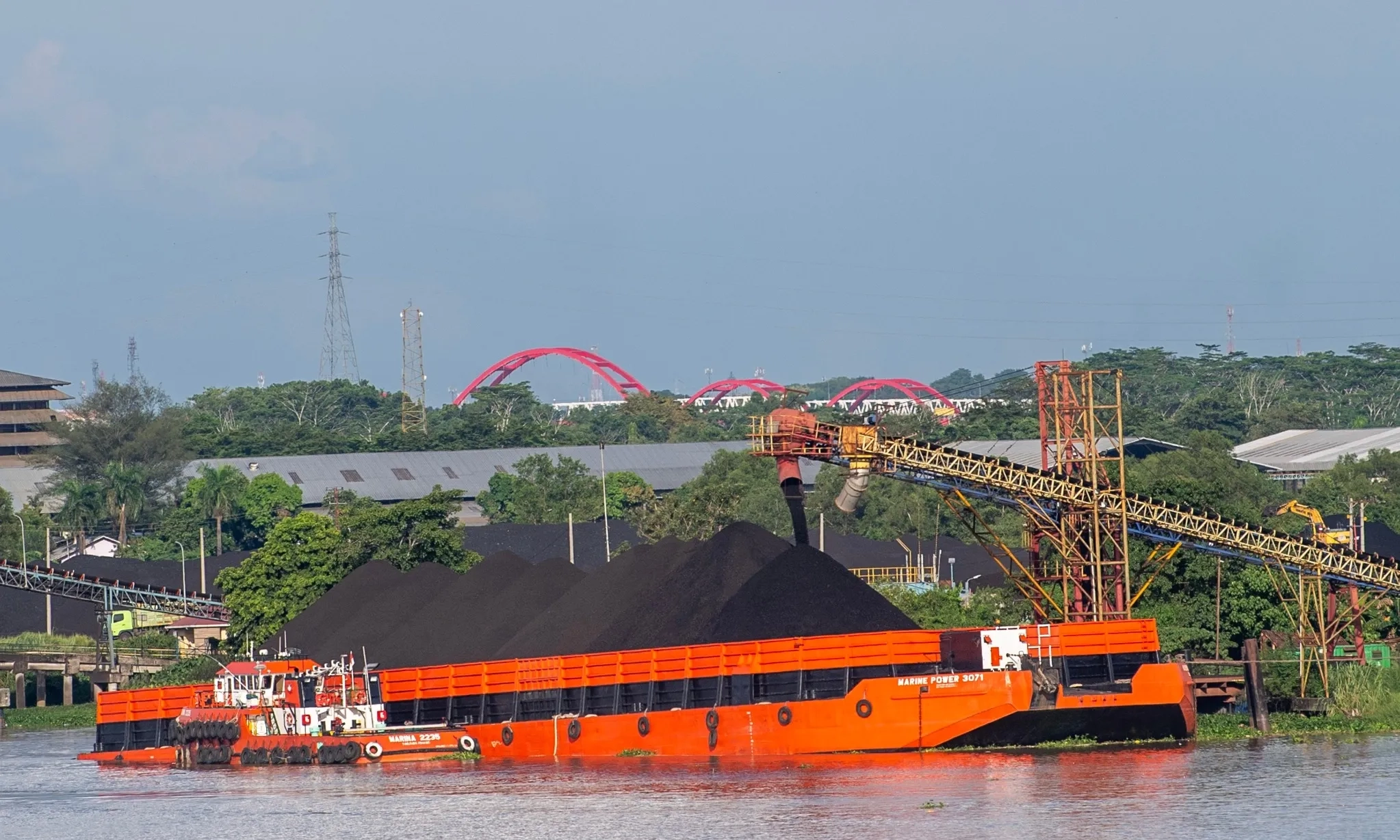 <p id="isPasted">IMEF Ungkap Pemenuhan DMO Batu Bara Bisa Lewat Tambang Koperasi Dan Ormas</p>