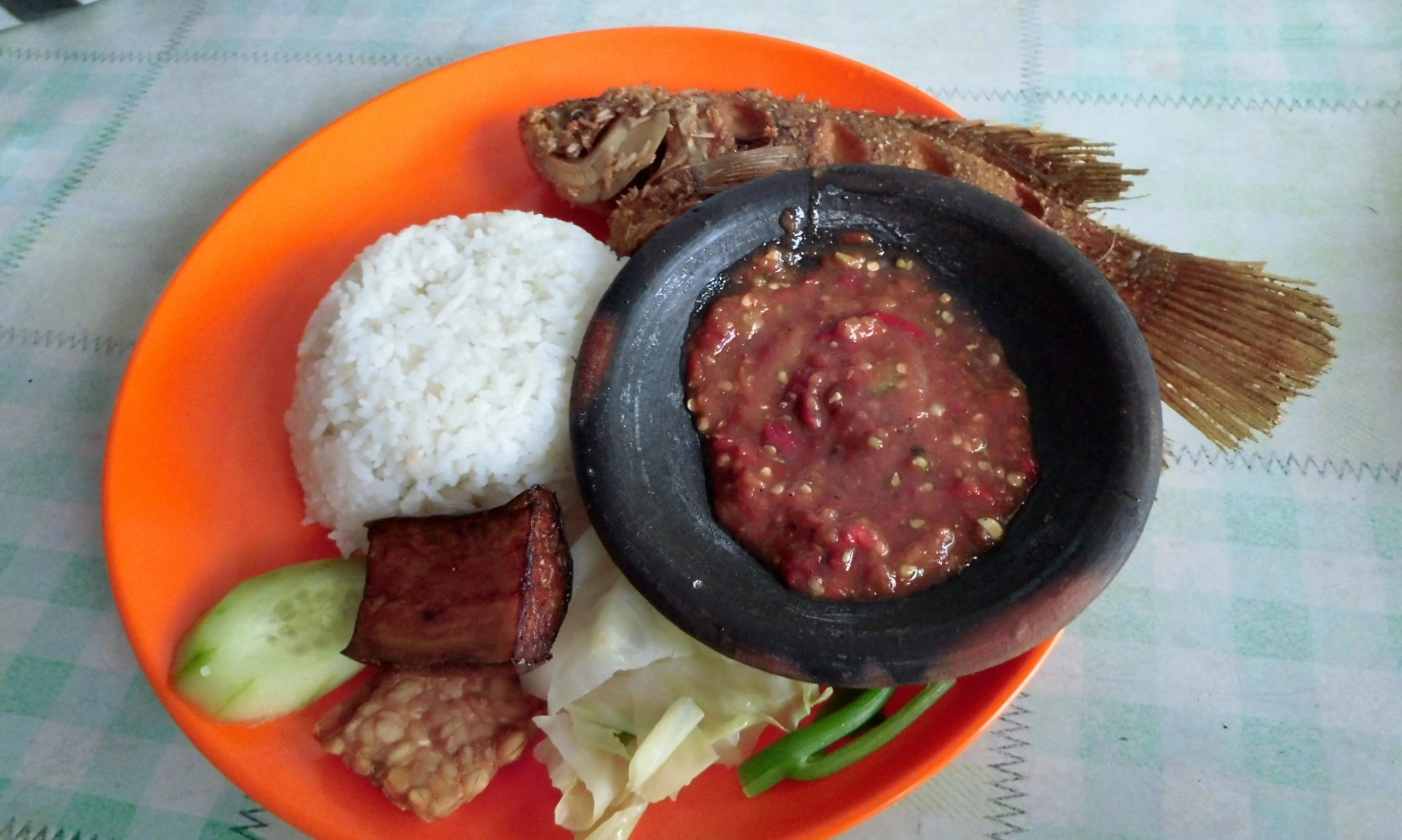 Santap Kuliner Di Banyuwangi, Dari Sego Tempong Hingga Botok Tawon