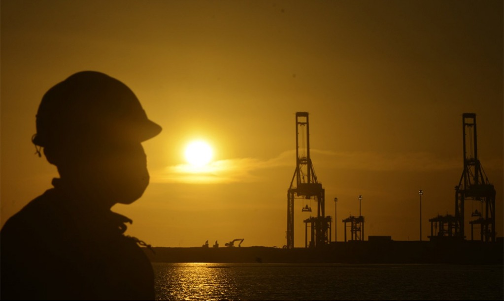 Mimpi Kembalikan Kejayaan Maritim Lewat Makassar New Port