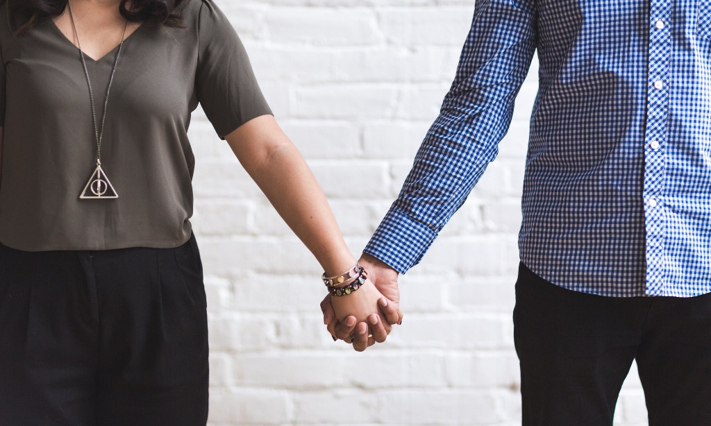 Keluar Dari Cengkraman Hubungan Posesif