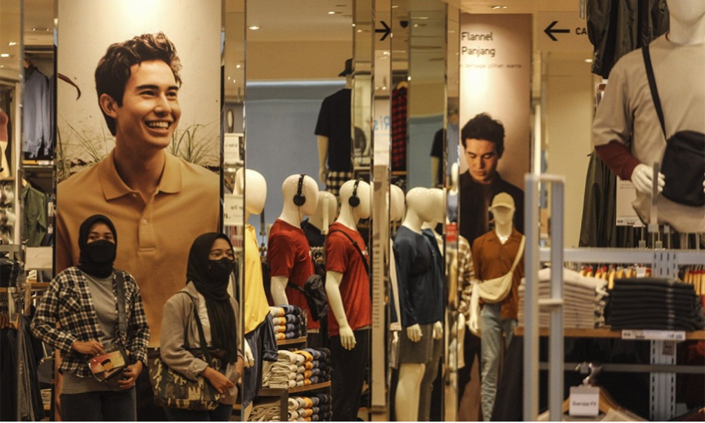 Kini, Mal Boleh Buka Sampai Pukul 21.00