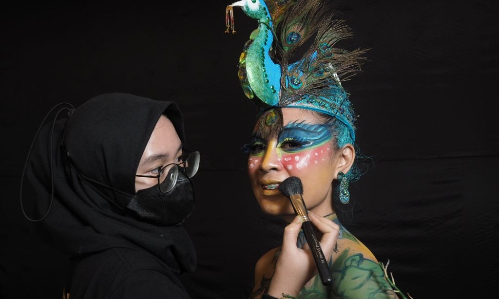 4 Siswa ABK Raih Prestasi Di Ajang Tata Rias Internasional