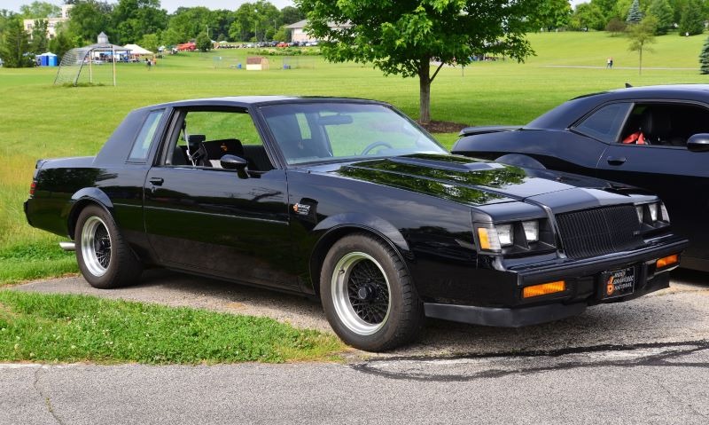 Lelang Buick GNX 1987 Laku Rp 3,07 Miliar