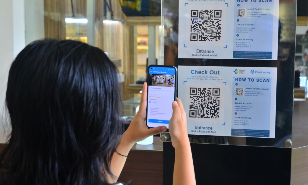 Tingkatkan Prokes, Kemendag Pantau Uji Coba PeduliLindungi Di Pasar