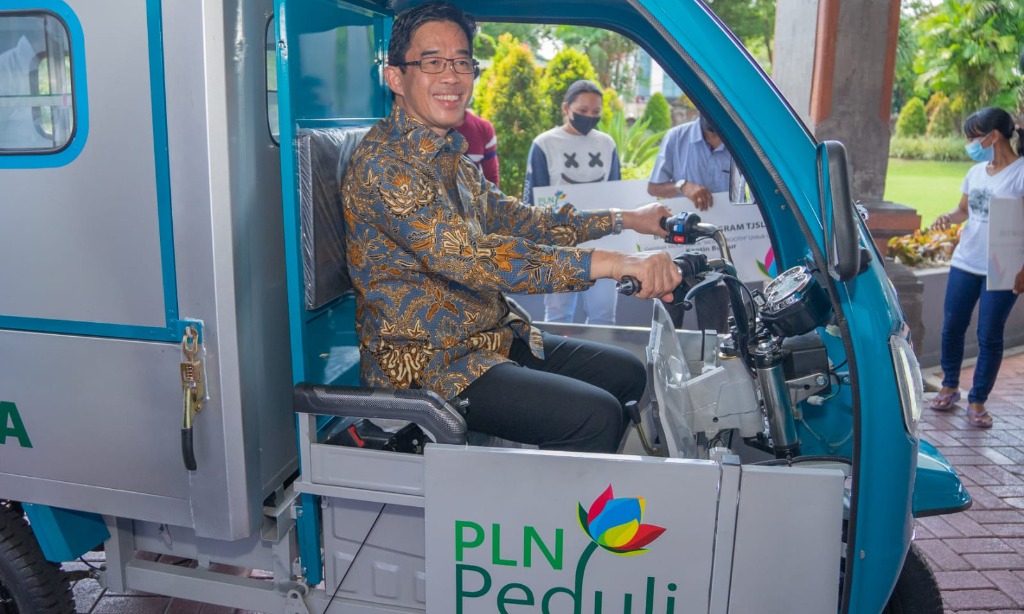 Tingkatkan Produktivitas UMK, PLN Kembangkan Gerobak Motor Listrik