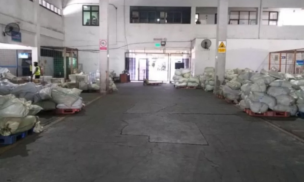 AP I Gandeng Pos Indonesia Tingkatkan Performa Logistik