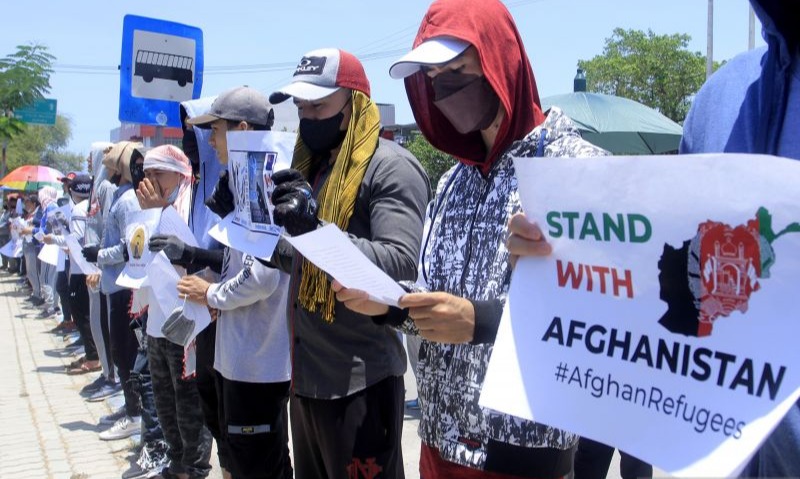 Wagub NTT Minta IOM Tangani Pengungsi Afganistan