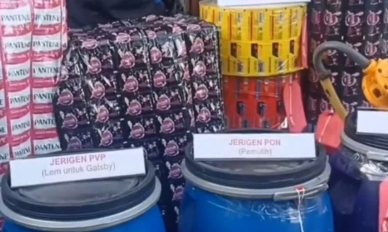 Masyarakat Diharap Teliti Saat Membeli Produk Kosmetik