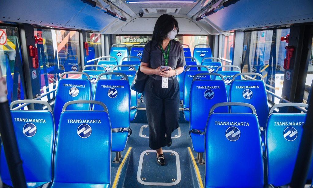 Cegah Pelecehan Seksual, TransJakarta Akan Pasang CCTV Deteksi Wajah