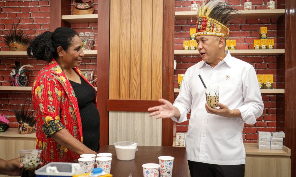 MenkopUKM Minta UMKM Papua Perluas Pasar Komoditas Unggulan