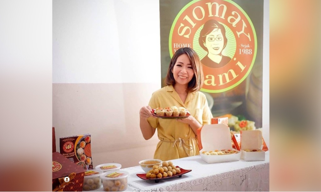 Gurihnya Bisnis Siomay Ayam dan Kakap