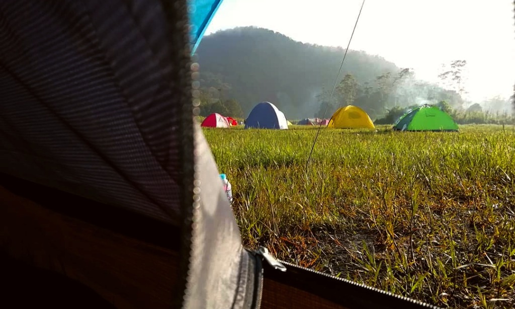 Menyelami Keseruan Kamping Di Ranca Upas