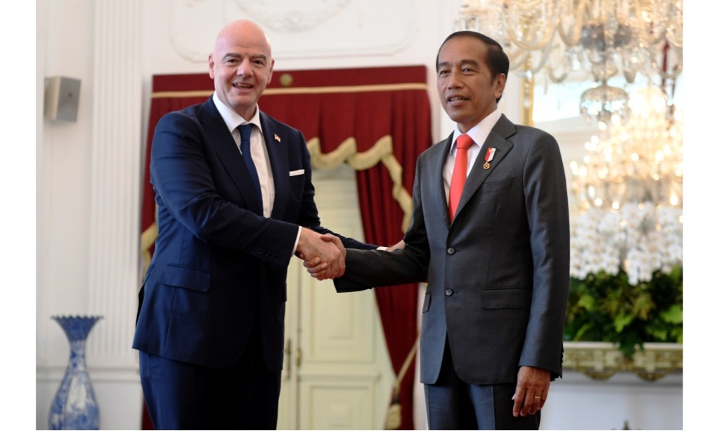 Jokowi-FIFA Sepakati Tranformasi Sepak Bola Indonesia