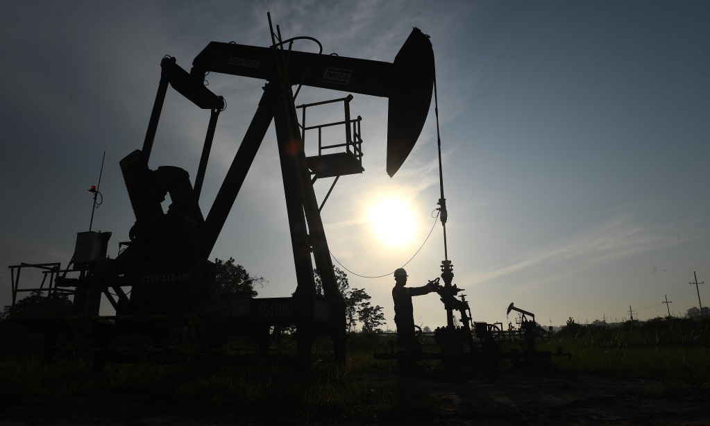 Minyak Naik Karena Ketidakpastian Operasi Pipa Keystone