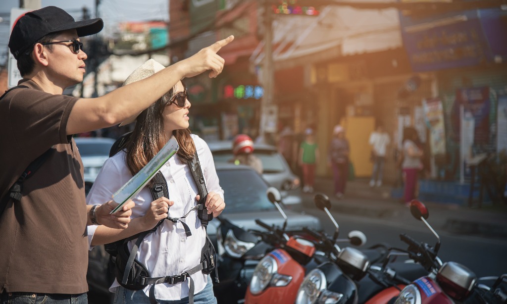 Dampak Dan Solusi Permasalahan Overtourism Di Dunia Pariwisata