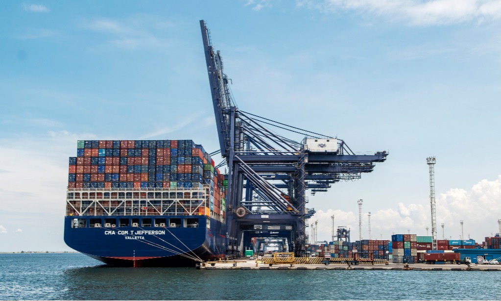 Realisasi Arus Peti Kemas Pelindo 2022 Meleset Dari Target