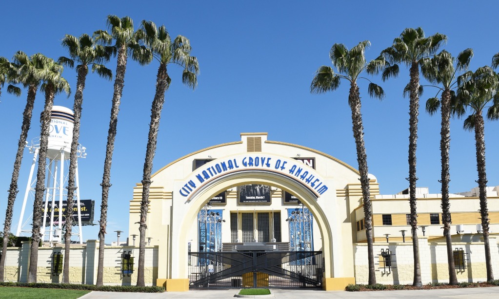 Alasan Hari Pembukaan Disneyland Dijuluki “Black Sunday”