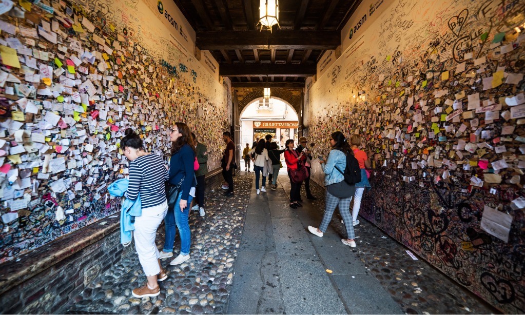 Jajaki Kisah Romantis Romeo-Juliet Di Casa di Giulietta