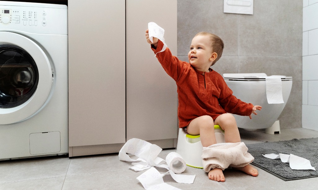 Cara Atasi Sulit BAB Pada Anak