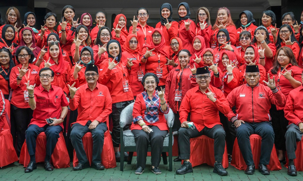 PDIP Dorong Perempuan Mengabdi Di Bidang Politik