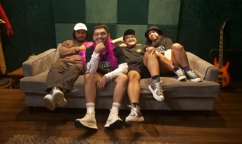 Basboi Dan Feel Koplo Kolaborasi Rilis "Star-Link" Bersama Converse