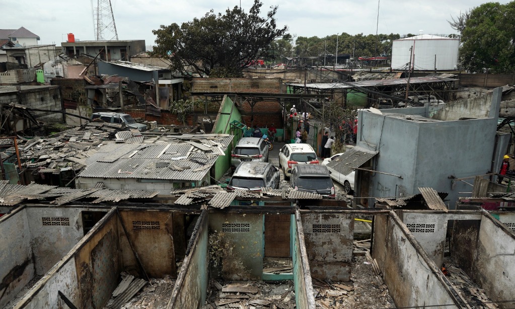 Cegah Penjarahan, Polisi Jaga Rumah Korban Kebakaran Depo Plumpang