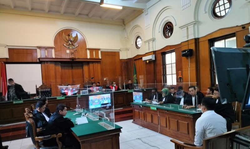 Hakim Vonis Bebas Terdakwa Tragedi Kanjuruhan