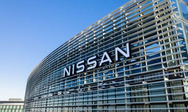 Nissan Adopsi Pengisi Daya Standar AS