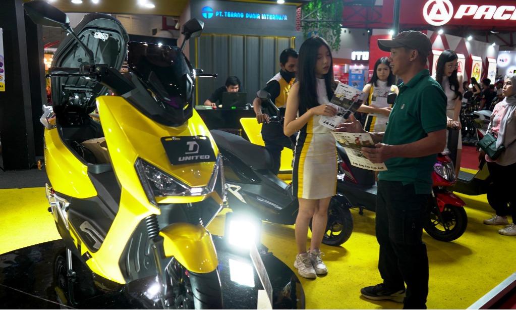 Pengamat: Aturan Insentif Pembelian Motor Listrik Perlu Direvisi