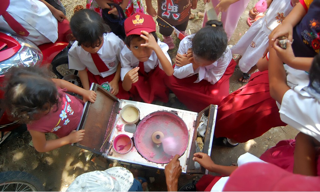 Rencana Baju Adat Siswa SD-SMP Di Semarang Perlu Disosialisasikan