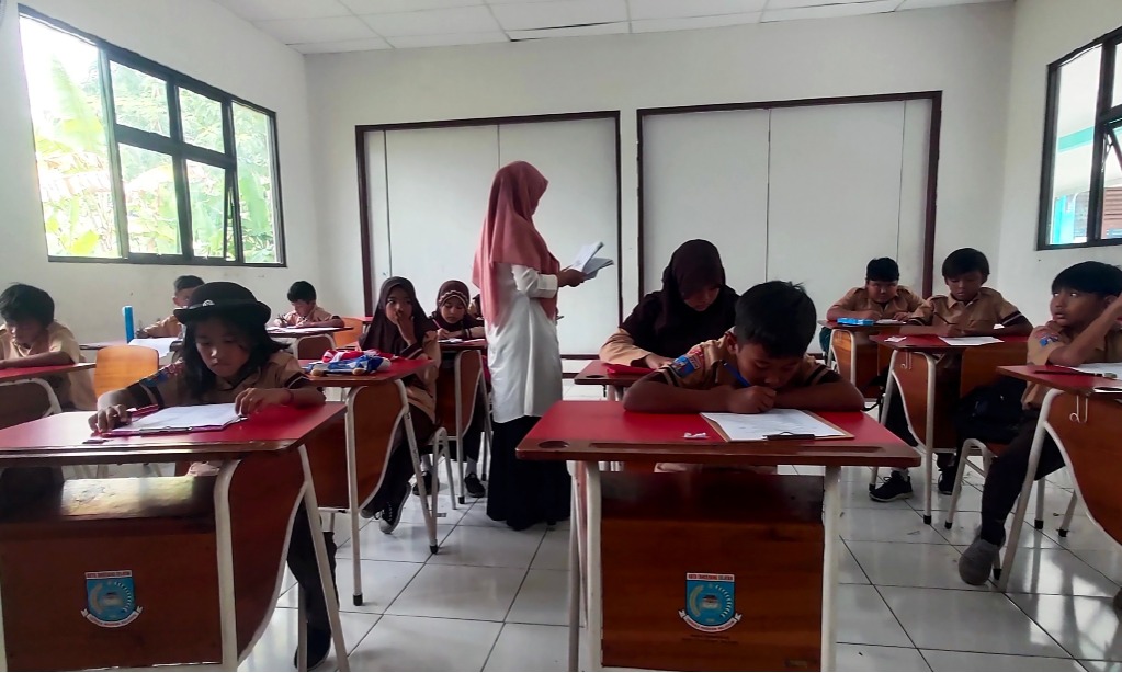 Tindakan Guru Cukur Rambut 14 Siswi Langgar HAM