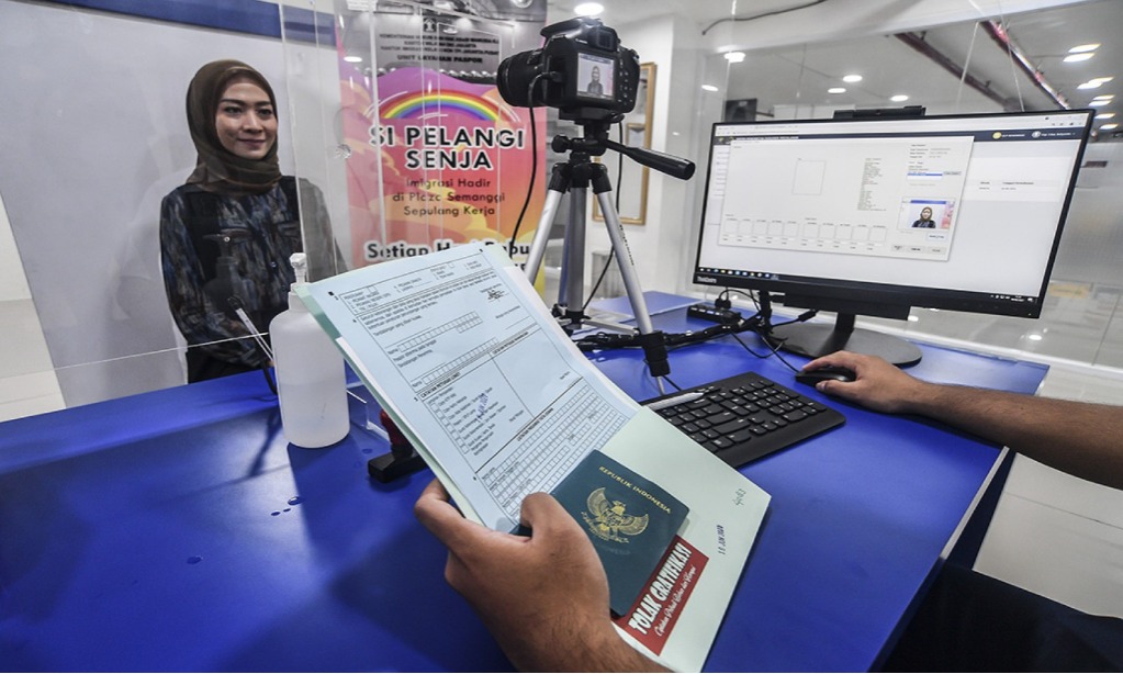 Yasonna Optimistis PNBP Imigrasi Tembus Rp7 Triliun Di Akhir 2023