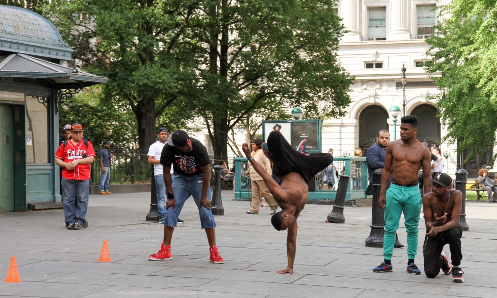 Kamala Harris Gelar Perayaan 50 Tahun Sejarah Hip-Hop