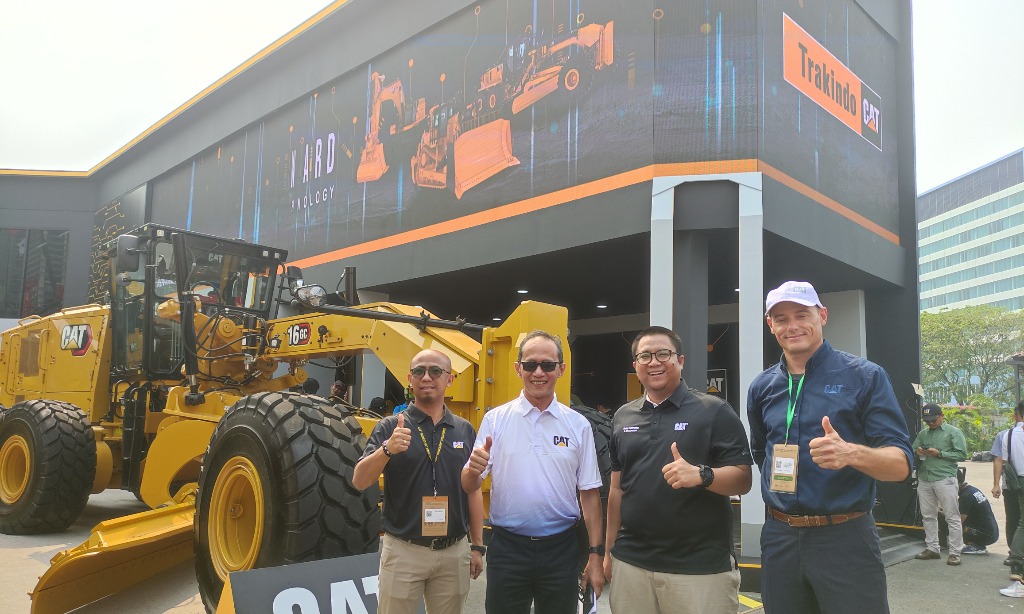 PT Trakindo Luncurkan Alat Berat Baru Motor Grader Cat 16 GC