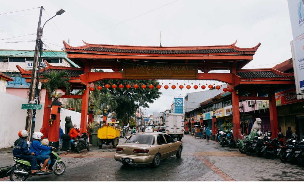 Icip Jajanan Tradisional Di Pusat Kuliner Suryakencana Bogor