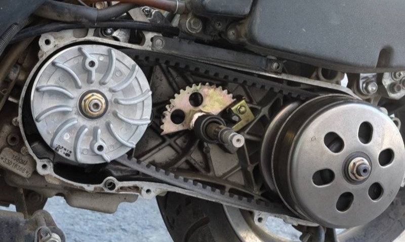 Pakai Motor <i>Matic</i>, Ini Tiga Komponen Yang Harus Selalu Prima