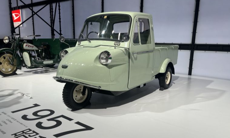Daihatsu Pamerkan Enam Mobil Legendarisnya Di Japan Mobility Show 2023