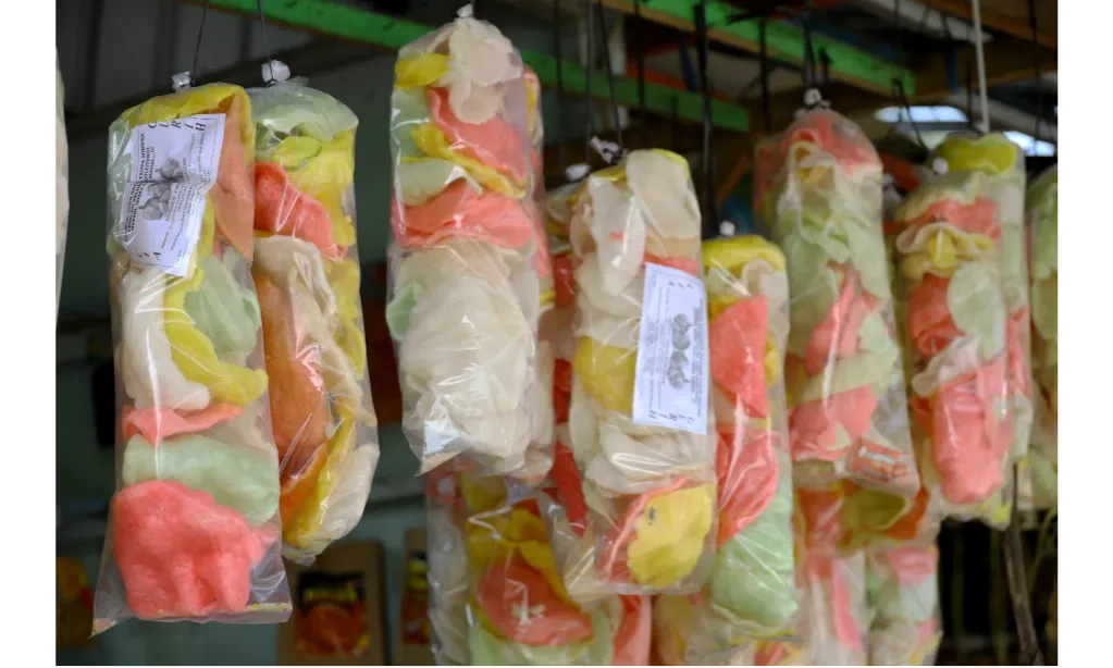Kisah Kerupuk Melarat Khas Cirebon