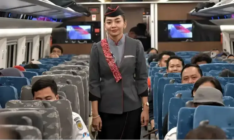 Sampai 14 November 2023, 352 Ribu Orang Gunakan Kereta Cepat Whoosh