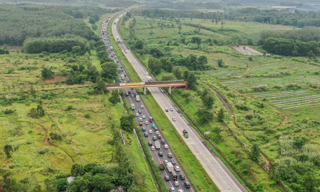 Astra Infra Siapkan Jalan Tol Sumatra dan Jawa Jelang Libur Nataru