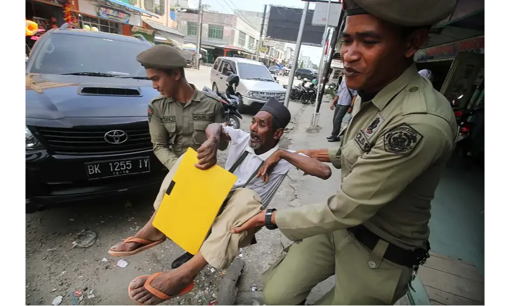 Problematika Abadi Penanganan Anjal Dan Gepeng