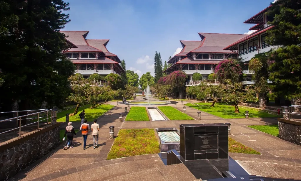 SPP ITB Pakai Pinjol, Pengamat: Dampak PTNBH