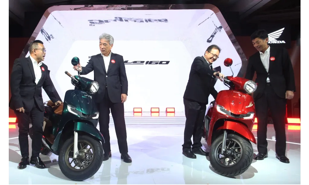Honda Stylo 160 Jadi Skuter Matik Gaya Bertenaga