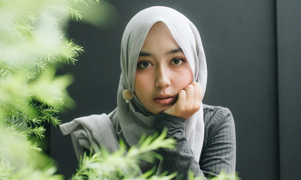 Kiat Tetap Nyaman Memakai Jilbab Sepanjang Hari